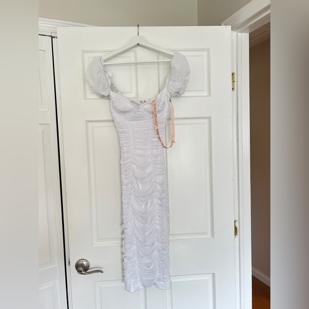 Oh Polly White Bodycon Dress Sweetheart Neckline